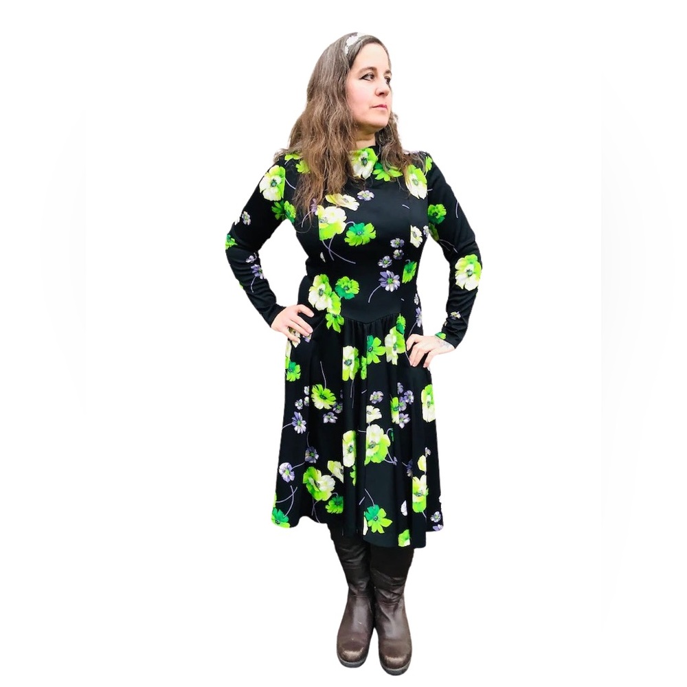 1970s Vintage Polyester floral midi Dress lime green,purple, black Retro Vtg 70s